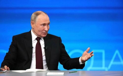 Дмитрий Песков сообщил о 'Прямой линии' с Путиным