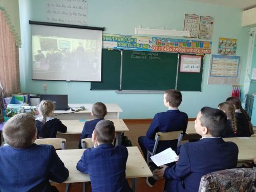 Воспитание через доброту и искусство