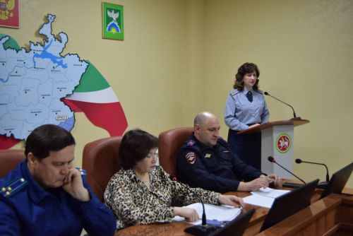 Правонарушения не допустить, повторные - предупредить