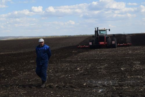 Ютазинские хлеборобы приступили к посевной