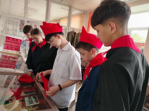 День пионерии в СССР: традиции и патриотизм