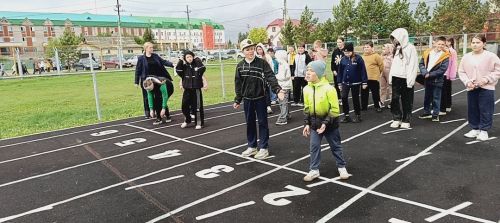 Участники школы сдают нормативы ГТО
