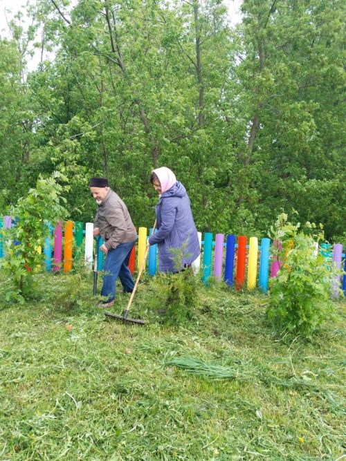«Погода не помеха, надо успеть до Курбан-байрама»