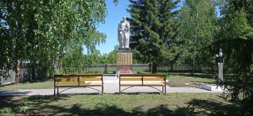 Работники Байрякитамакского СДК благоустроили парк