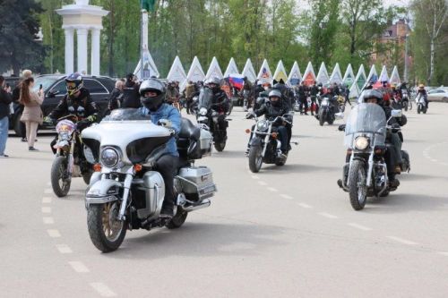 Байкеры открыли мотосезон