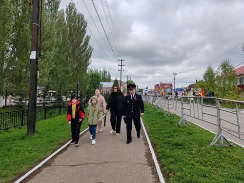 Такую войну пережили, победу над таким грозным врагом одержали!