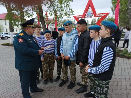 Дорогой выпускник, твой шанс стать элитой России!  Получи престижное военное образование!