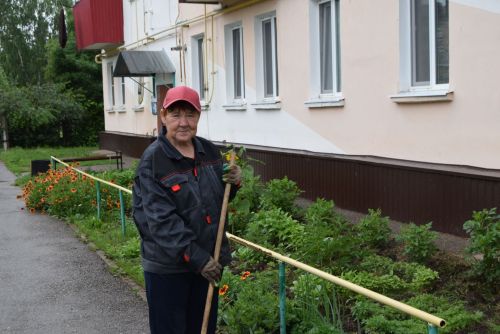 На ее участках всегда чистота и порядок