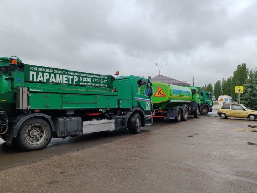 В поселке Уруссу идет промывка хозбытовой канализации
