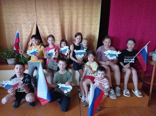 «Сердце России»: праздничная акция ко Дню России