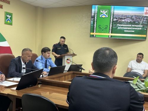 Необходимо усилить антитеррористическую защиту в преддверии праздников