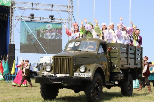 Татарские ансамбли представили богатство национального искусства