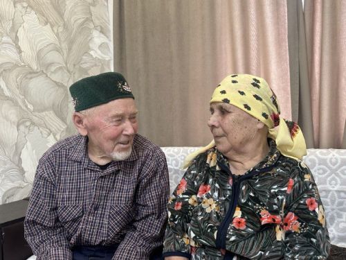 Искра из приемника или Как сломанный радиоприемник зажег любовь