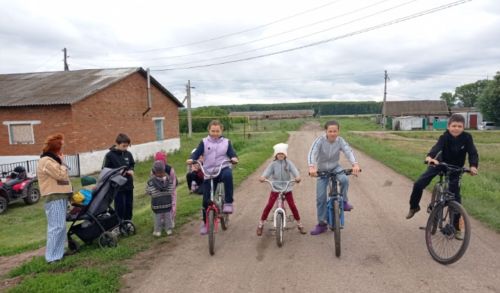 «Дети за безопасность»: Увлекательный урок ПДД для детей
