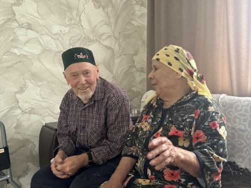 Искра из приемника или Как сломанный радиоприемник зажег любовь