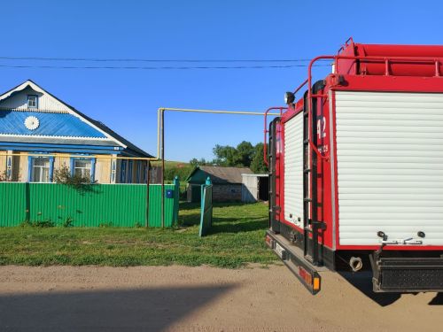 Пожар в Старых Уруссу: добровольцы предотвратили большую трагедию