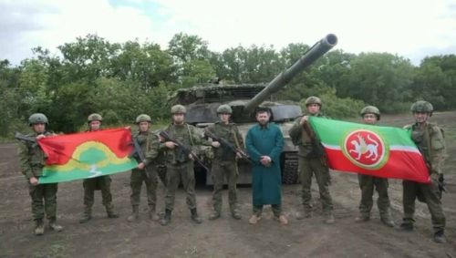 Военнослужащие поддержали Минниханова на выборах