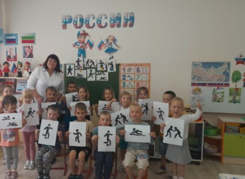 В Уруссинском детском саду № 3  рисовали на тему спорта