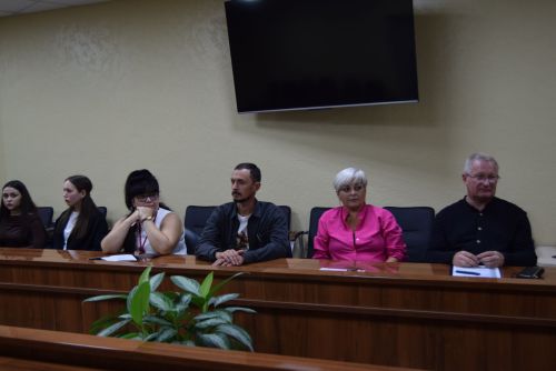 Комендантский час для подростков в действии
