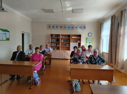 Встреча выпускников Байрякинской школы: 50 лет спустя