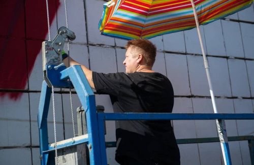 В Казани появился новый мурал, посвящённый матерям