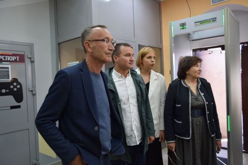 Подросткам не лишне заглянуть лет на десять вперед