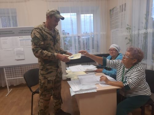 Защитники Родины – с верой в будущее