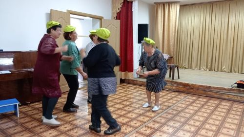 Тёплый праздник для старшего поколения в сельском доме культуры