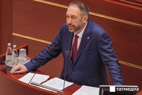 Алексей Песошин поздравил машиностроителей Татарстана с их профессиональным праздником