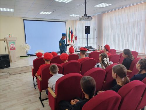 Урок культуры безопасности прошел для учащихся Дым-Тамакской школы