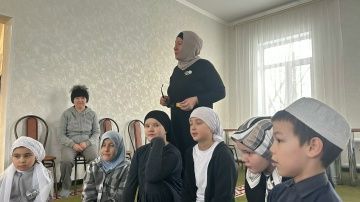 Погружение в культурное наследие: визит школьников в сельскую мечеть