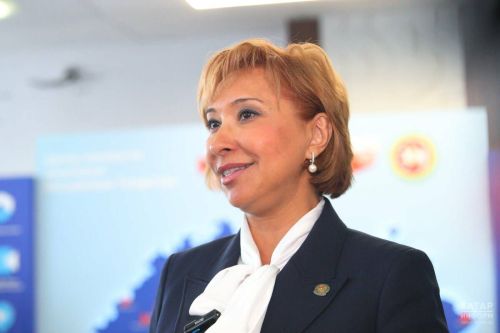 Более 15 миллиардов рублей направят на поддержку семей в Татарстане в этом году.