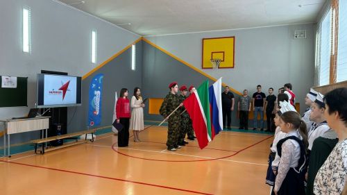 «Зарница»: школа превратилась в плацдарм