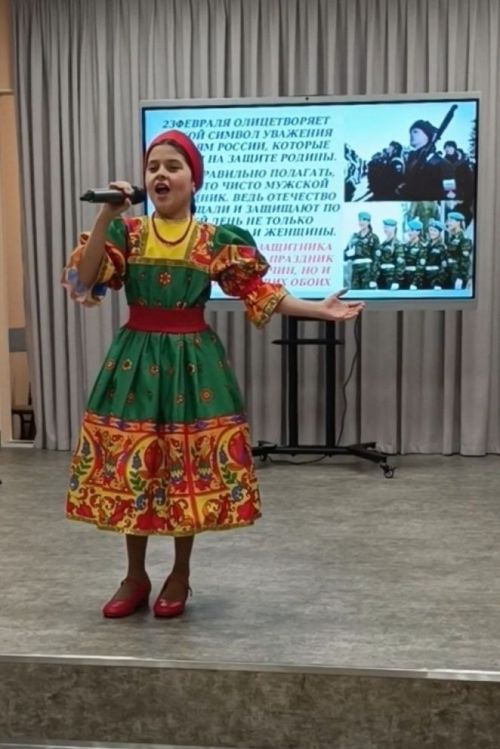 В Уруссинской ДШИ  состоялся концерт «Нашим защитникам Слава!»
