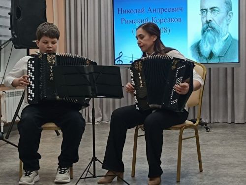 В Уруссинской ДШИ  состоялся концерт «Нашим защитникам Слава!»