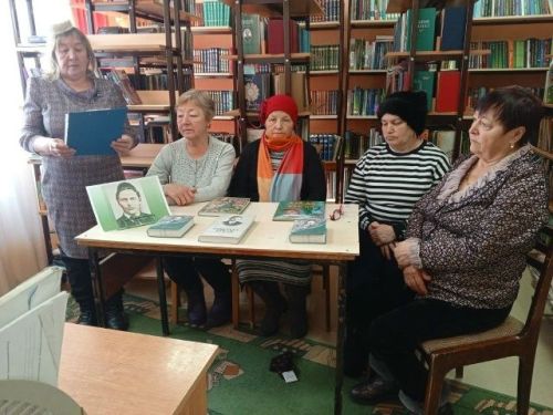 В библиотеке села Салкын-Чишма почтили память Габдуллы Тукая