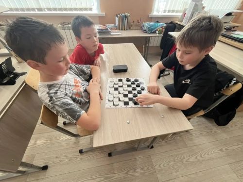 Спортивные игры в Старых Уруссу: в шаге от района
