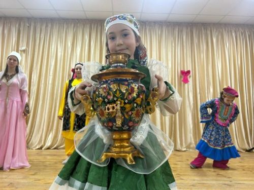 У подгорновцев  весеннее настроение