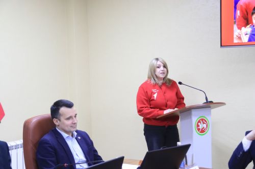 Молодежную политику не отделить от политики страны