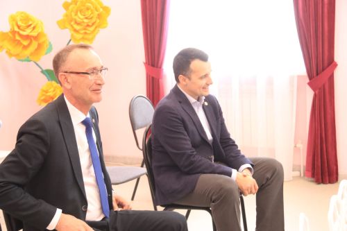 Молодежную политику не отделить от политики страны