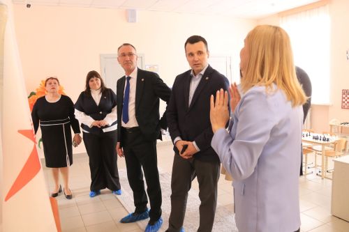 Молодежную политику не отделить от политики страны