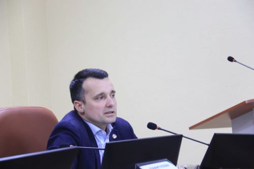 Молодежную политику не отделить от политики страны