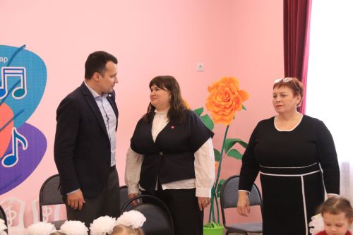 Молодежную политику не отделить от политики страны