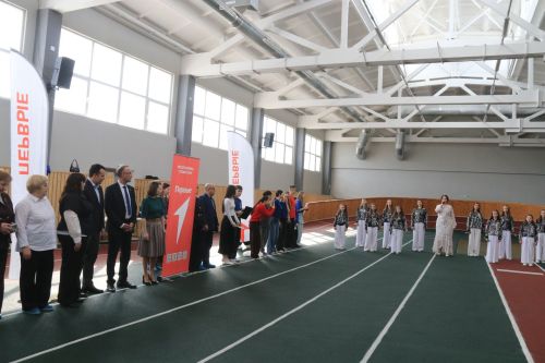 Молодежную политику не отделить от политики страны
