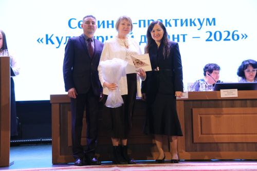 «Культурный десант» рукоплескал лучшим работникам отрасли