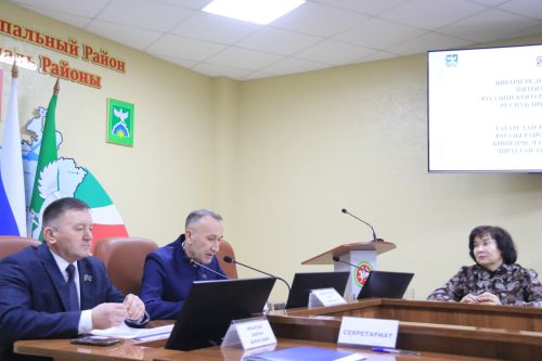 Землякам присвоено звание «Почетный гражданин»