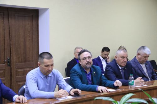 Землякам присвоено звание «Почетный гражданин»