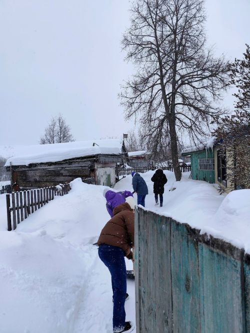 Забота и внимание: поздравление для матери героя