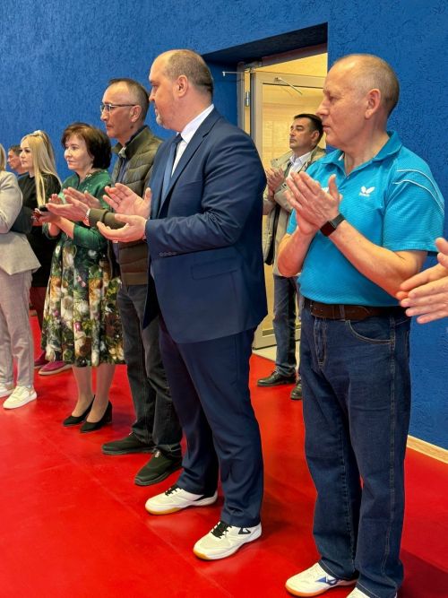 Ракетки в руки, газ — на паузу