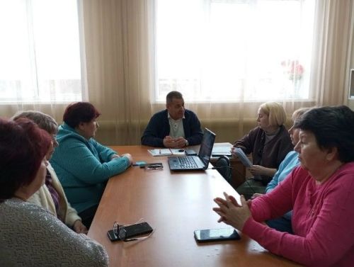 Диалог власти и народа: встреча с главой поселения